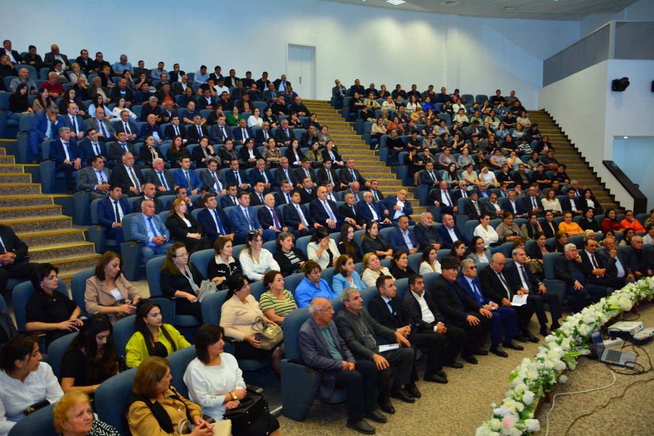 Ağstafada şair Həmid Abbasın 90 illik yubileyi qeyd olundu - FOTOLAR